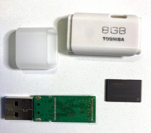 データ復旧 USB TOSHIBA  8GB