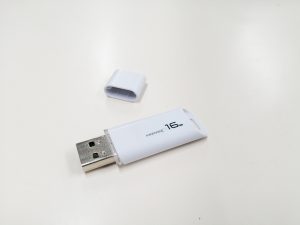 HIDISC 16GB USBメモリーのデータ復旧