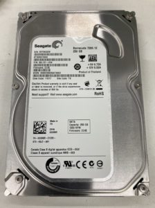 【データ復旧・データ復元成功実績】HDD Seagate ST3250318AS 500GB　デスクトップPC内蔵HDD。HDD認識しない。