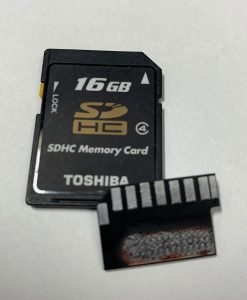 TOSHIBA SD-K16G　チップ一体型からのデータ復旧